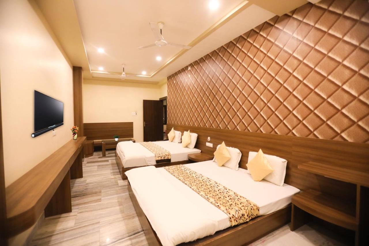 فاراناسي Hotel Vishwanath المظهر الخارجي الصورة