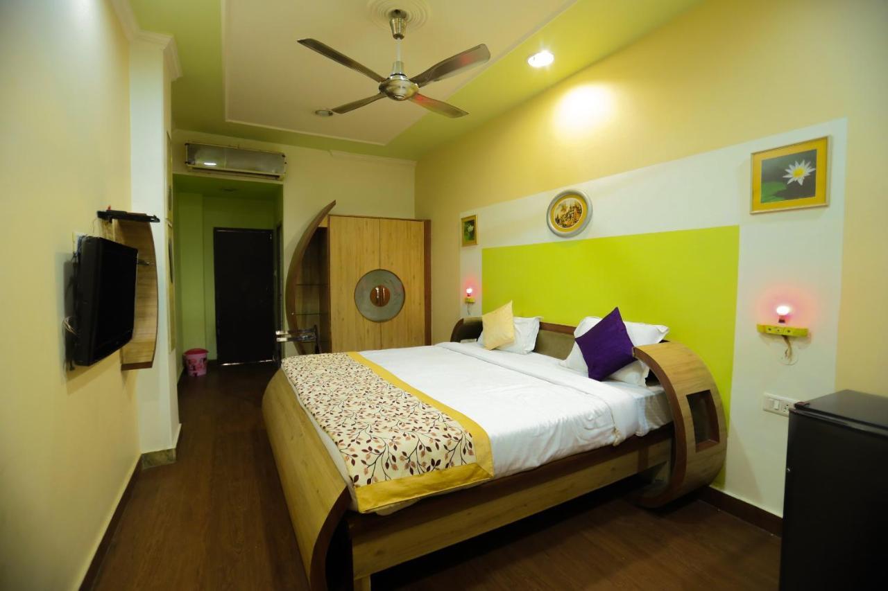 فاراناسي Hotel Vishwanath المظهر الخارجي الصورة